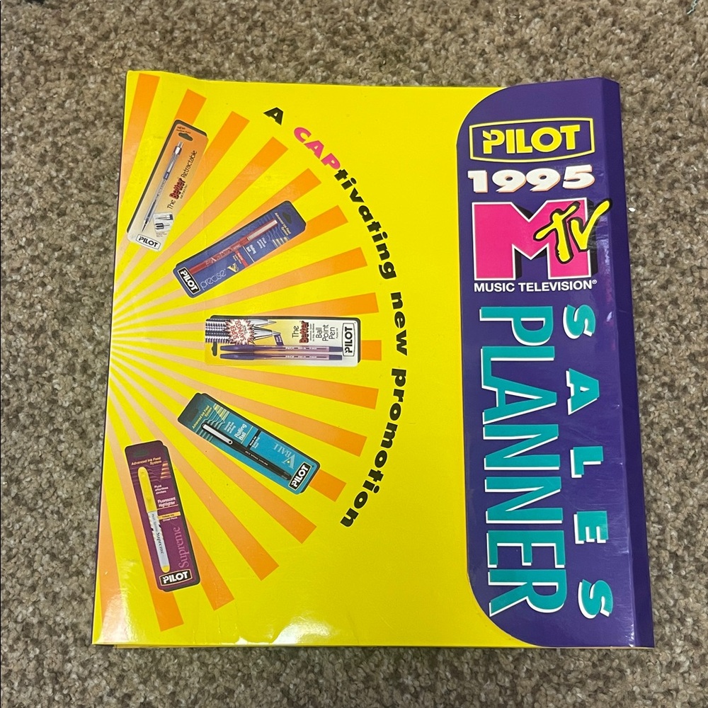 Vintage 1995 MTV Yellow and Purple Sales Planner Binder